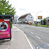 An der Bushaltestelle Bodan verließ die 13-Jährige den Bus. Der Mann folgte ihr und sprach sie schließlich an. Dann reagierte das ...