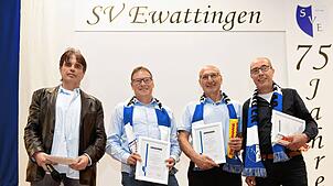Die neuen Ehrenmitglieder beim SV¦Ewattingen (von links): Stefan Kech, Andreas Hofbauer, Georg Vetter und Udo Huber. Foto: Wolfgang Scheu