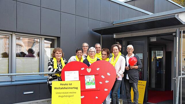 Das Aktionsbündnis Demenz hat in der Woche der Demenz auf die Krankheit aufmerksam gemacht, unter anderem durch einen Demenzparcours und ...