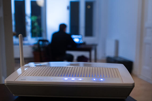 Sicherheitsrisiko WLAN-Router: Viele Nutzer vernachlässigen dieses einfache Einfallstor für Internetkriminelle.