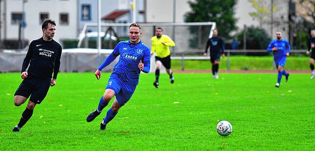 Bild 8: TuS Efringen-Kirchen siegt 2:1 bei der SG FC Wehr/Brennet &ndash; und wir haben Bilder!