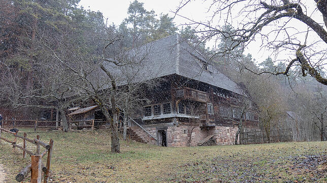 Der mächtige Haldenhof, eines der Glanzstücke im Gebäudebestand des Freilichtmuseums, wird 2019 als "Haus des Jahres" im Mittelpunkt stehen.