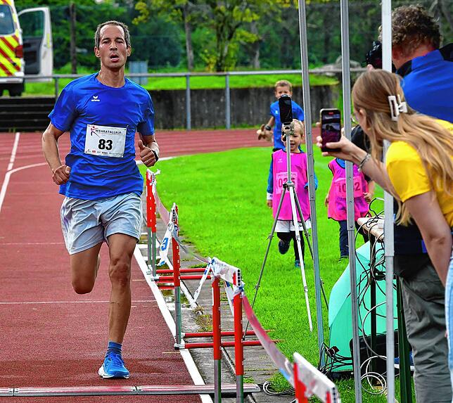 Bild 24: Omar Tareq und Michaela Gertis gewinnen den 34. Wehratallauf – und wir haben Fotos!