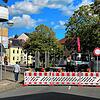 Mitten im Dorf ist in Gottmadingen für Autofahrer kein Durchkommen mehr. Die Sanierung der B34 erfordert vor dem alten Rathaus im ersten ...
