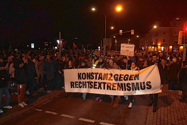 Bild 21: Konstanz geht für Zusammenhalt und Demokratie auf die Straße: Bilder