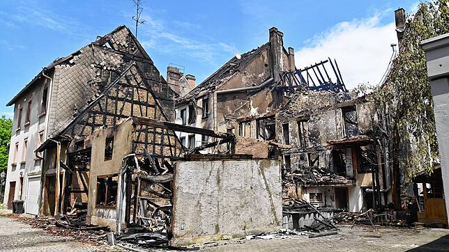 35 Personen haben bei dem verheerenden Feuer am 15. Juni ihr Zuhause verloren: Das hat eine Welle der Hilfsbereitschaft ausgelöst.