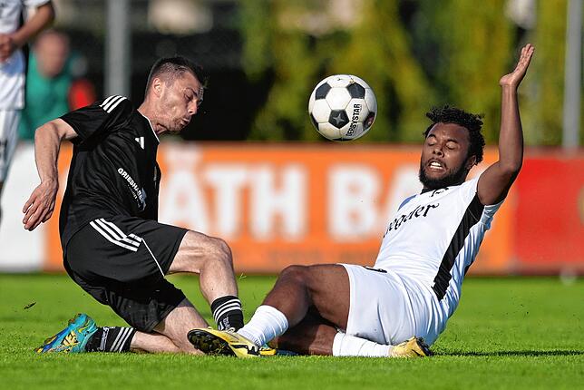Bild 3: SV 08 Laufenburg unterliegt Tabellenführer FC Teningen mit 0:1 – und wir haben Fotos!