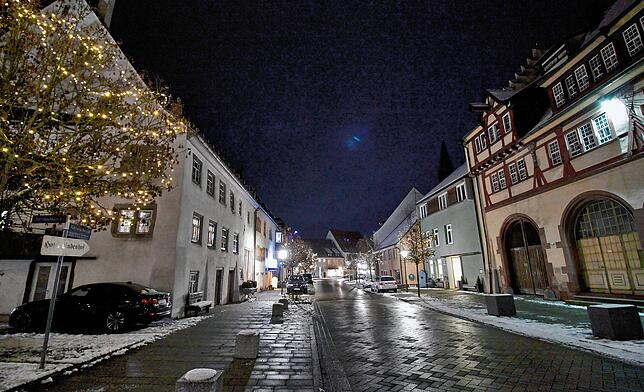 Auch die Zähringerstraße erstrahlt weihnachtlich.