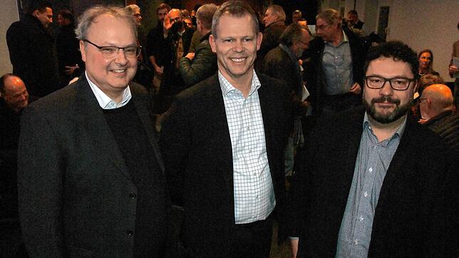 Physikprofessor Michael Thorwart (links) hielt im Radolfzeller Innovationszentrum einen Vortrag über Kernenergie der Generation vier. Er ...