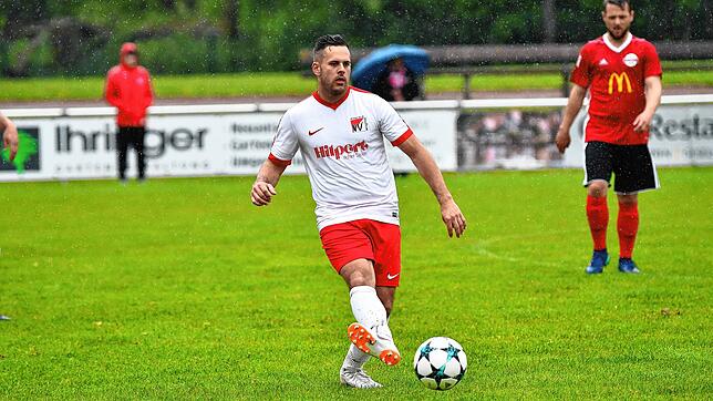 Verdienter Ausgleich: Axel Wilms (hier ein Archivbild) traf im Derby gegen den FC Tiengen 08 zum 1:1 für den FC RW Weilheim und sicherte ...