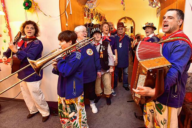 Bild 4: Eschinger Gaudimusikobed bringt beste Fasnetstimmung in die Gaststätten