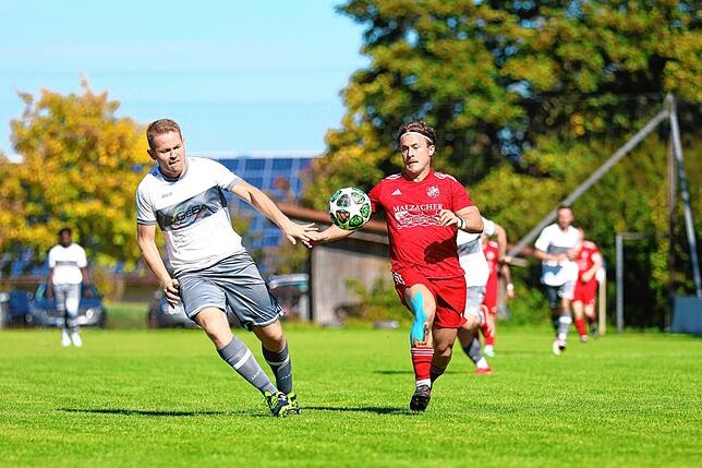 Bild 13: FC Dachsberg gewinnt Derby bei der SG Hotzenwald mit 7:2 – und wir haben Fotos!