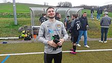 Hatte nach dem 5:1-Erfolg in Dettingen gut lachen: Julian Beisch, der überragende Torhüter der SG Liggeringen/Güttingen.