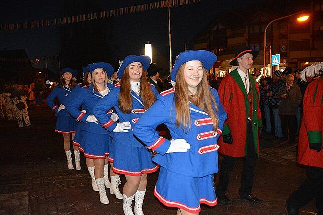 Bild 43: Narrentreffen der Urviecher-Zunft: Bilder vom Eröffnungsumzug (2)