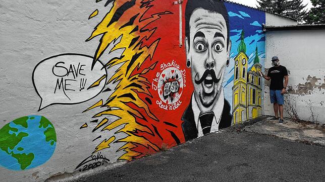 In einem Hinterhof auf dem &bdquo;Hirschen&ldquo;-Areal: Torben Störmer hat dieses Graffiti für einen Freund gesprüht. Einheimische ...