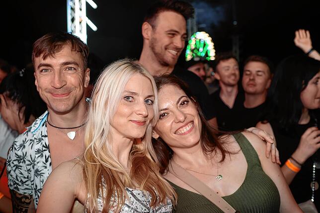Bild 22: Seenachtfest 2024: Nach dem Feuerwerk wird weitergefeiert! Alle Fotos von der Partynacht