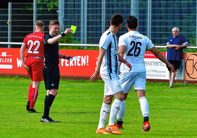 Bild 10: SV Jestetten holt nur ein 2:2 gegen den FC Wittlingen &ndash; und wir haben Bilder!