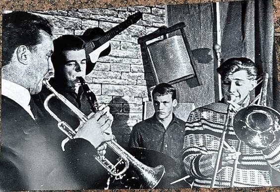 Eine Szene aus der Chronik des Jazzclubs Villingen: Wer hat noch private Fotos aus dem Clubleben, die dem Verein zur Verfügung gestellt ...