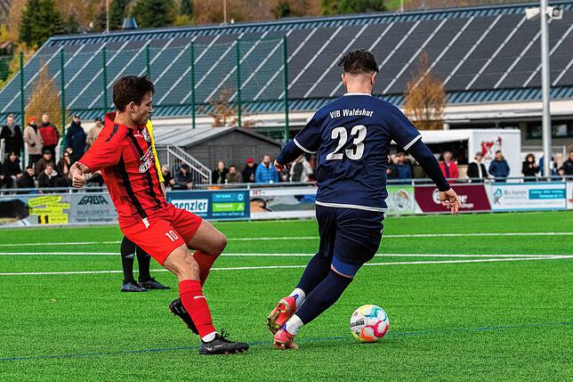 Bild 27: VfB Waldshut siegt 5:4 beim TuS Binzen &ndash; und wir haben Bilder!