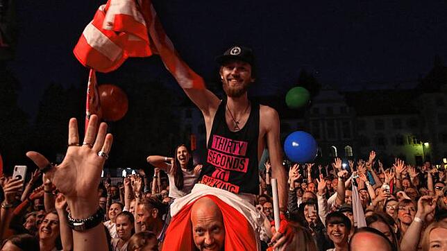 Das Publikum feiert 2019 beim Auftritt der US-Band Thirty Seconds To Mars. Jetzt zeigt sich: Die Salem Open Airs müssen nach 2020 auch ...