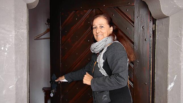 Roswitha Merazzi, Geschäftsführerin bei Eos Erlebnispädagogik, öffnet die Türen zu Schloss Hohenfels und zeigt, was sich im vergangenen ...