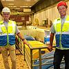 Riesige Halle unterm Berg: Peter Steinbeck (links) Leiter Kommunikation, und Gerhard Rieckmann, Leiter Anlagentechnik, informierten im ...