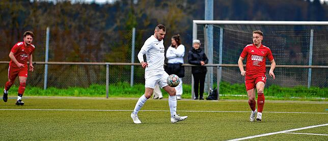 Bild 4: VfR Bad Bellingen siegt 3:1 bei der SG FC Wehr/Brennet &ndash; und wir haben Bilder!