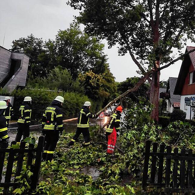 Die Feuerwehr Markdorf muss aufgrund des Unwetters zu mehreren Einsätzen ausrücken.