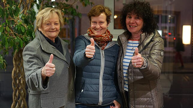 Rita Mosel, Petra Thyen und Claudia Hecht (von links) finden die Arbeit im Gemeinderat spannend.