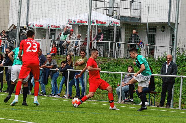 Bild 5: FC Zell gewinnt beim FC Tiengen 08 mit 5:3 &ndash; und wir haben die Bilder!