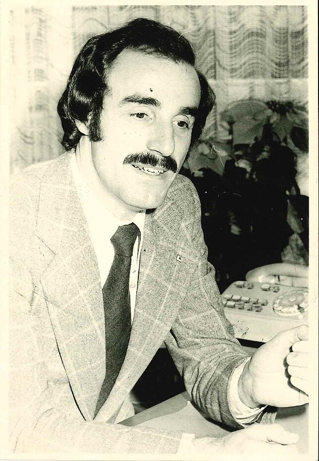 1976: Mit Schnauzer &ndash; Günter Neurohr im OB-Wahlkampf in Radolfzell.