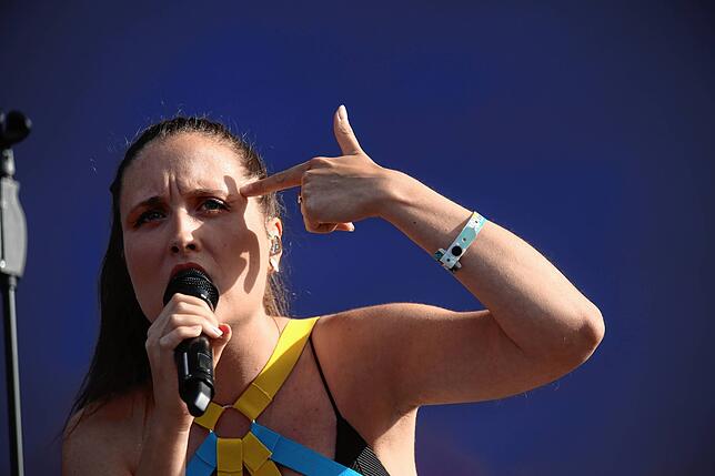 Bild 28: Bilder von Alice Merton beim Southside 2022