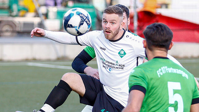 Kevin Kärcher muss mit der DJK Villingen darauf hoffen, dass der FV Möhringen in der Aufstiegsrunde zur Landesliga erfolgreich ist. ...