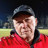 Wolfgang Frey, Spielertrainer der Ü60 des FC Überlingen.