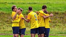 SG Dettingen-Dingelsdorf feiert den 2:1-Heimsieg gegen FC 03 Radolfzell.