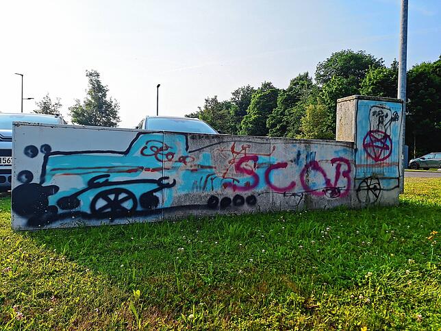 Die Zahl der Sachbeschädigungen, hier am Busbahnhof, nimmt zu.
