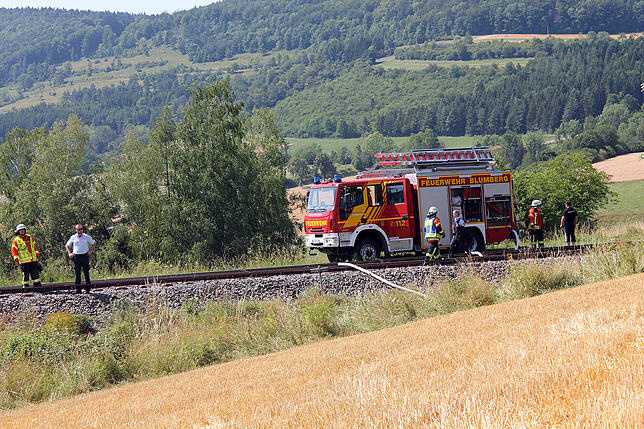 Bild 5: Flächenbrand bei Blumberg-Epfenhofen erfordert einen Großeinsatz der Blumberger Feuerwehr
