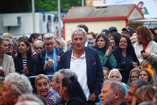 Bild 4: Eros Ramazzotti verzaubert seine Fans in Salem