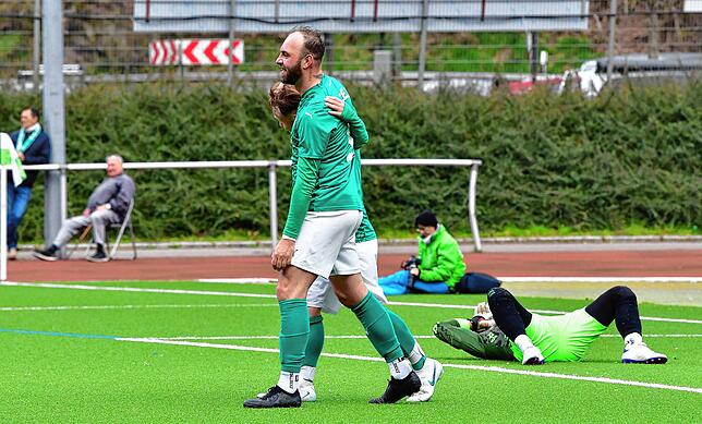 Bild 23: FC Zell feiert 7:0-Kantersieg gegen SV Jestetten – und wir haben Fotos!