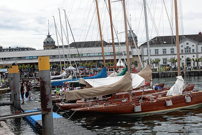 Bild 34: Die Internationale Bodenseewoche 2024 ist vorbei. Im Konstanzer Hafen erfolgt die Siegerehrung