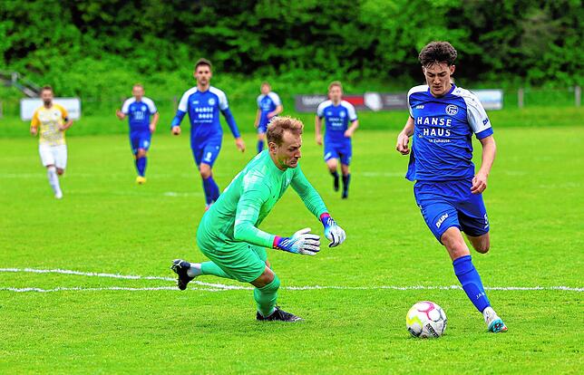 Bild 13: Die besten Bilder der Landesliga-Partie zwischen dem FC Radolfzell und der SG Dettingen-Dingelsdorf