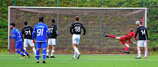 Bild 19: FC Erzingen holt sich ein 4:4 bei der U23 des SV 08 Laufenburg &ndash; und wir haben Bilder!