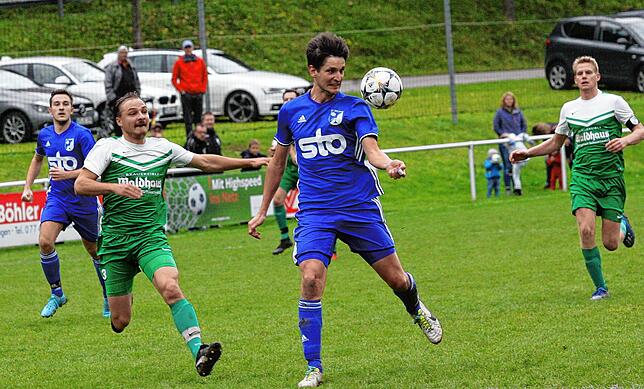 Bild 16: FC Weizen gewinnt gegen den SV Waldhaus im Spitzenspiel mit 1:0 &ndash; und wir haben die Bilder!