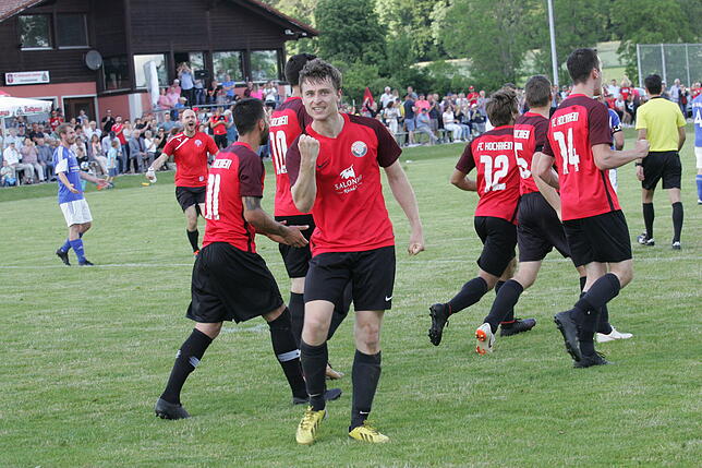 Bild 17: Dramatisches 2:1 gegen SV Berau: FC Hochrhein ist Meister &ndash; wir haben die Bilder!