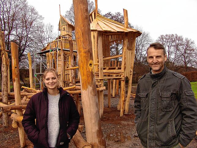 Für die neue Saison plant das Affenberg-Team um Roland Hilgartner (rechts) weitere Neuerungen: Der Spielplatz mit dem Motto ...