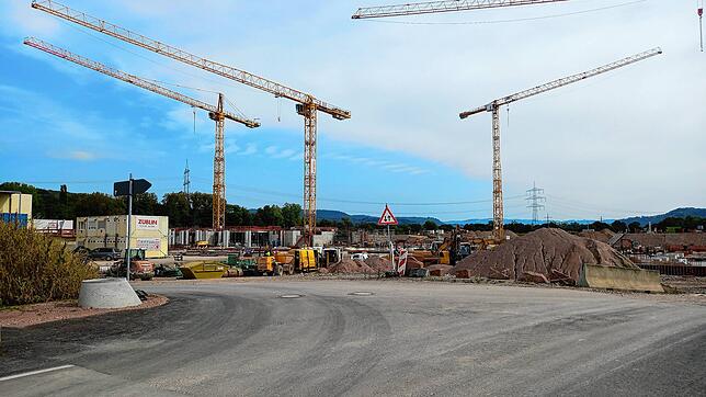 Die Baustelle des Zentralklinikums Lörrach am 25. September 2021. Hier hatten sich drei Bauarbeiter mit Corona infiziert.