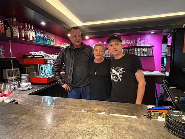 Hier gehen nur noch ein paar Wochen Canneloni und co. über die Theke: Wolfgang und Birgit Schrenk und „Walde“ Andruhovic schließen die ...
