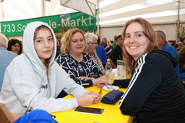 Bild 9: Bilder vom Schätzele-Markt in Tengen