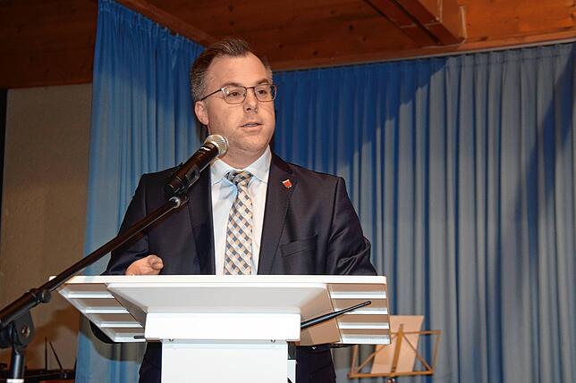 Laufenburgs Bürgermeister Ulrich Krieger wünschte sich die möglichst rasche Berufung eines neuen Konrektors für die Hans-Thoma-Schule in ...