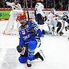 Daniel Pfaffengut hat Grund zum Jubeln – der Eishockey-Profi der Schwenninger Wild Wings wurde von Bundestrainer Harold Kreis zur ...